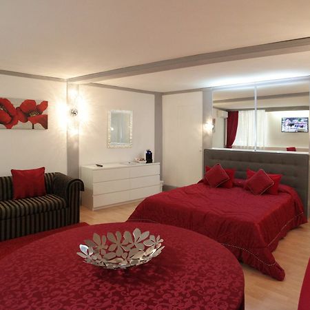 Luxury Fashion Suites Rome Bagian luar foto