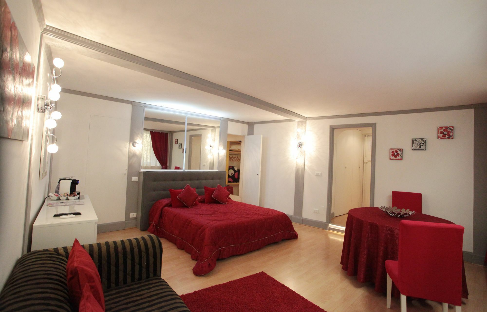 Luxury Fashion Suites Rome Bagian luar foto