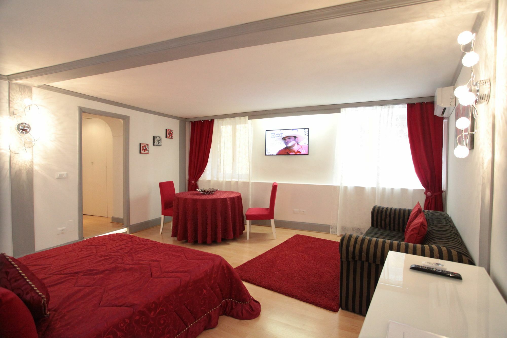 Luxury Fashion Suites Rome Bagian luar foto